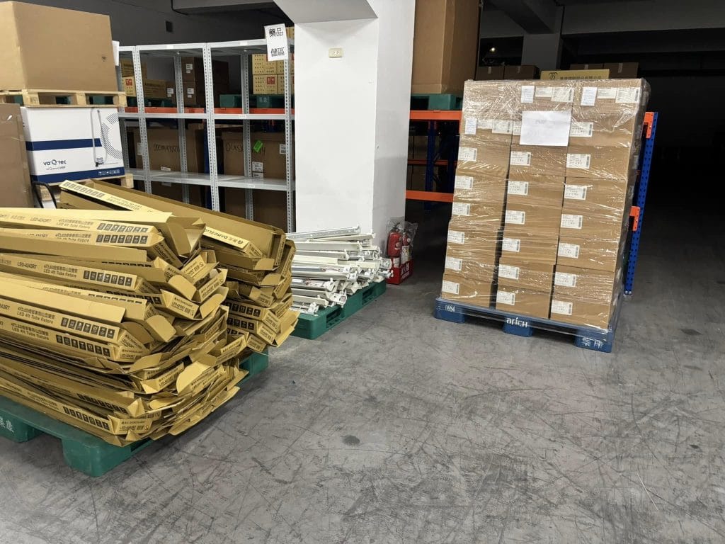 燈具全數汰換工程4